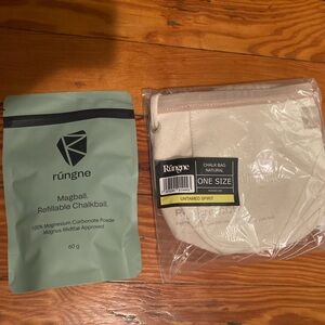 Rungne natural chalk bag and chalk ball NWT